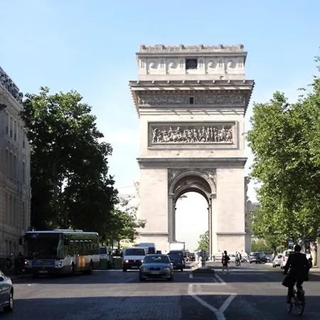 Champs-elysees * Paris